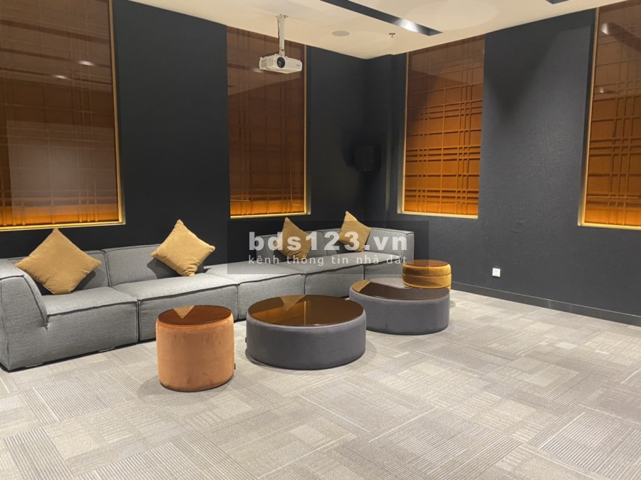 Chủ nhà cần bán căn hộ 3 pn chung cư Empire City diện tích lớn 148m2, lh 0902979005