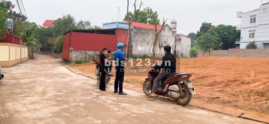 Cần bán gấp lô đất 158m2 tại Đông Bắc Kim Long - Tam Dương giá rẻ giật mình mùa dịch