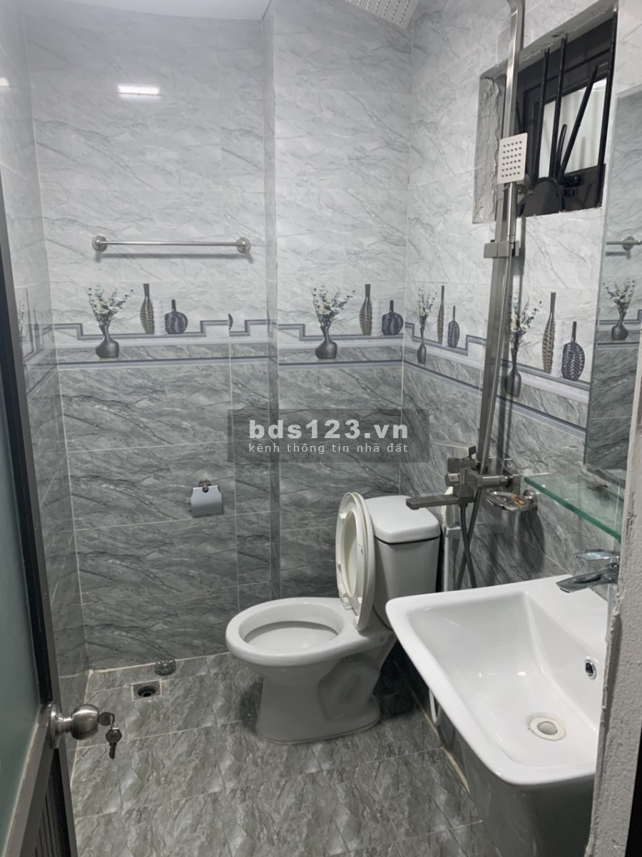 Cần bán nhà ngõ 254 Minh Khai, Quận Hoàng Mai, 3 tầng 4 ngủ diện tích sử dụng 55m2