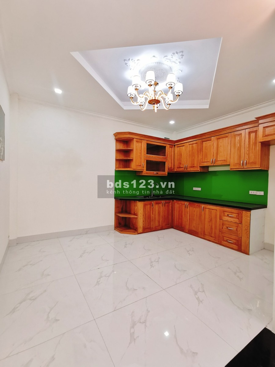 Bán nhà phố Khương Đình diện tích 59m2, 5 tầng giá 4,5 tỷ sổ đỏ chính chủ, bàn giao ngay