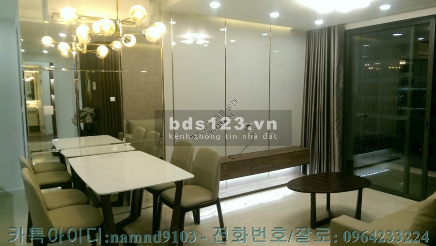 Cho thuê căn 2N nội thất mới chung cư Vinhomes Dcapitale tầng cao, view thoáng, lhcc