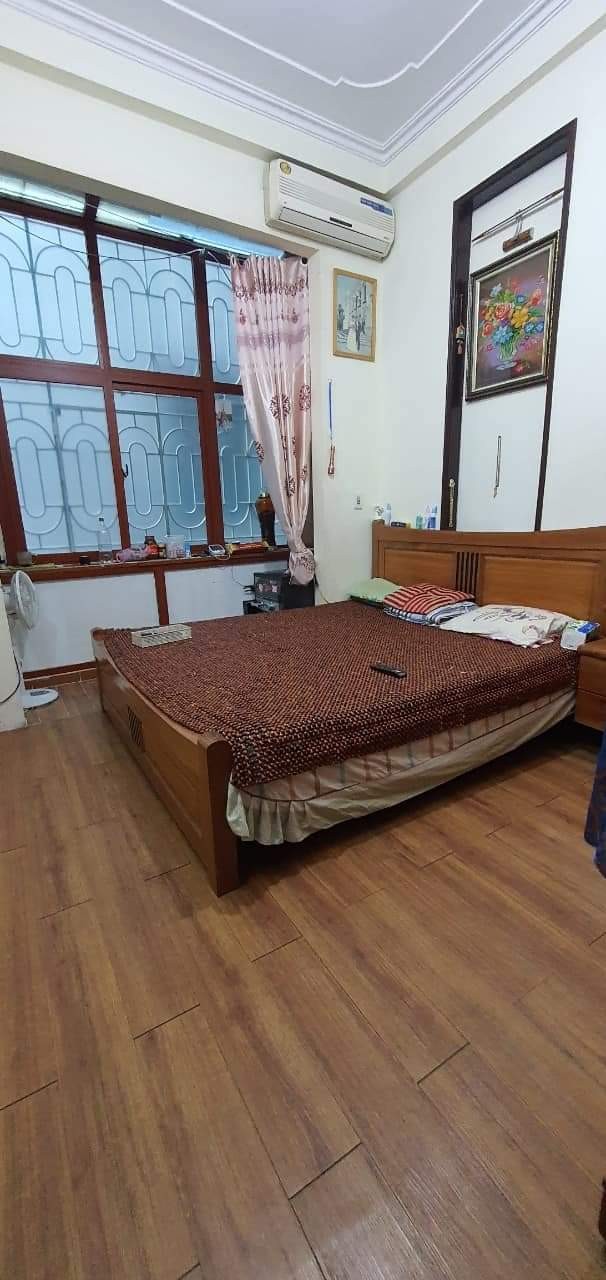 Bán Nhà Đẹp Linh Đàm Ô Tô Đỗ Cửa 35mx 4T 3,5m giá chỉ có 3.65 Tỷ