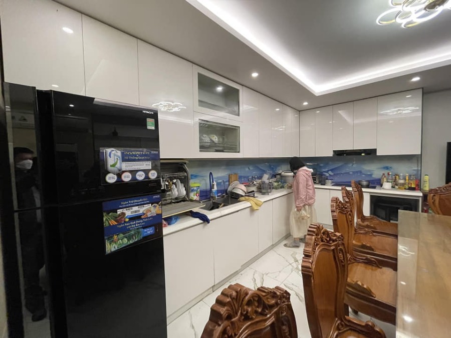Bàn biệt thự Gia Thụy Long Biên 6 tầng, tặng lại nội thất cao cấp gần 2 tỷ lh 0915593001