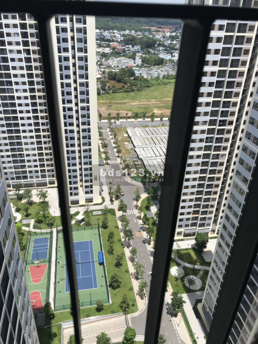 Cần tiền bán lỗ căn hộ 2PN tại Vinhomes Grand Park Quận 9 tiện ích nội khu đầy đủ