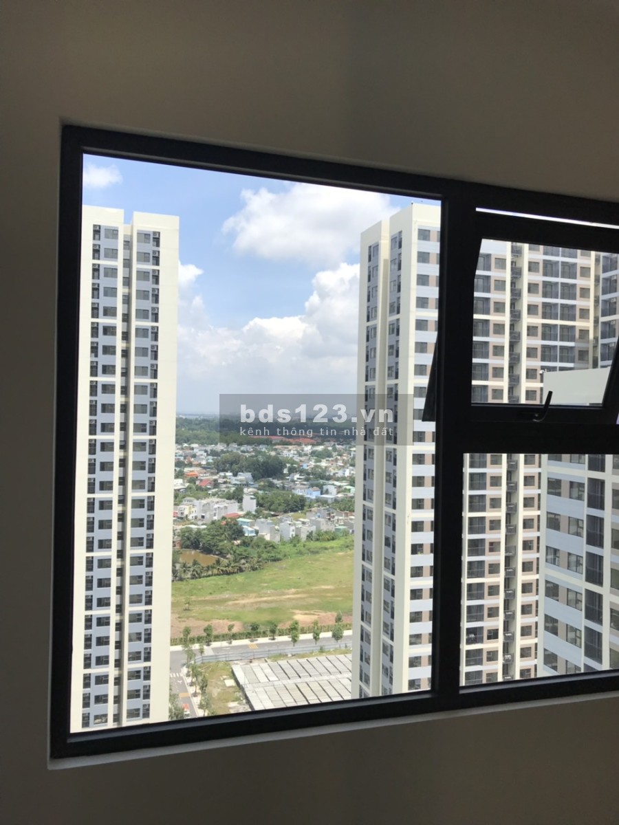 Cần tiền bán lỗ căn hộ 2PN tại Vinhomes Grand Park Quận 9 tiện ích nội khu đầy đủ