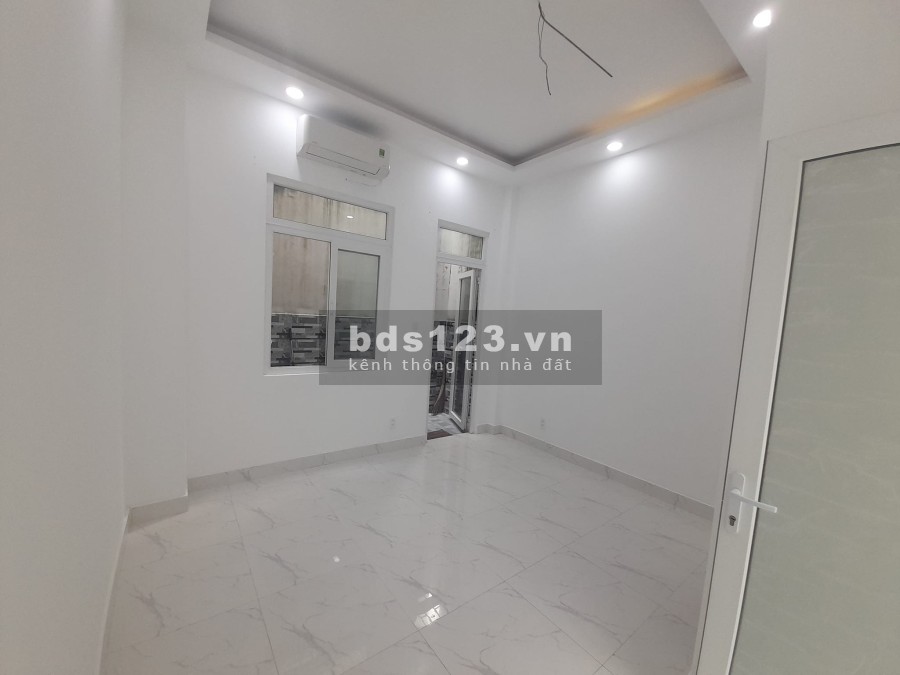 Nhà bán đường Nguyễn Văn Săng, Phường Tân Sơn Nhì, Tân Phú, 84m2, giá 6.7 tỷ