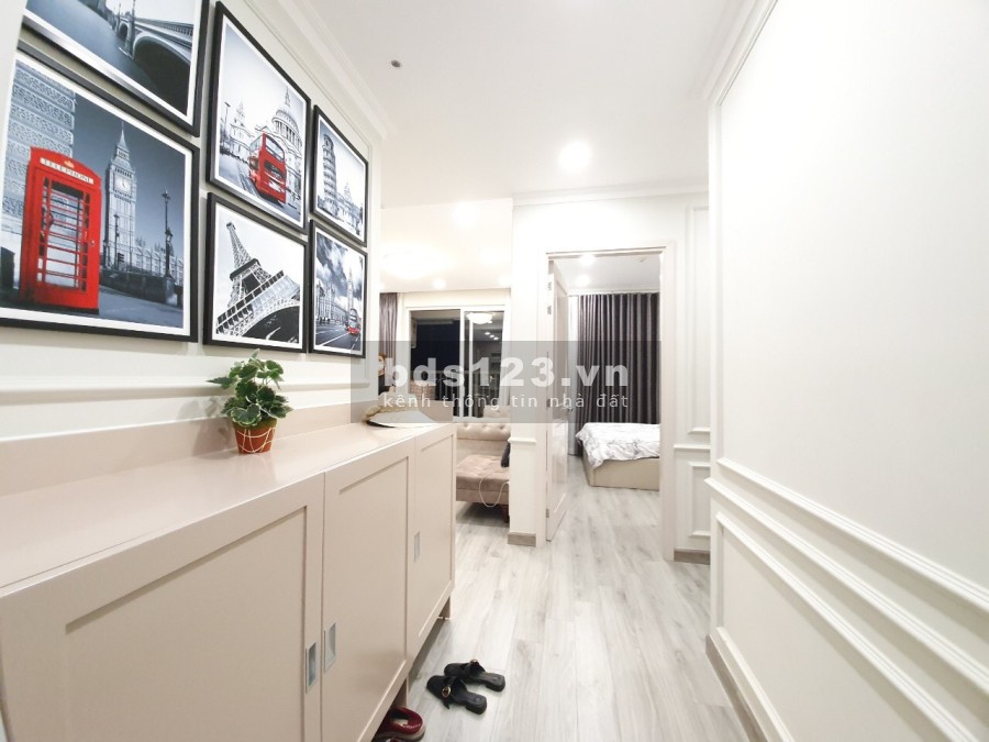 Cho thuê căn hộ cực đẹp căn hộ Orchard Park View 83m2 thiết kế 3PN & 2WC. Giá 18 triệu/tháng