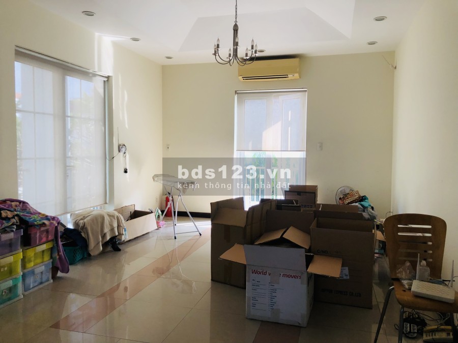 Đừng bỏ lỡ căn biệt thự đường Quốc Hương, Thảo Điền, Quận 2, dt 350m2, có hồ bơi, giá tốt