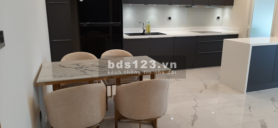 Nhà mới đẹp ,nội thất cao cấp View sông Sài Gòn.cần cho thuê căn hộ 3 PN SARINA Khu SALA quận 2