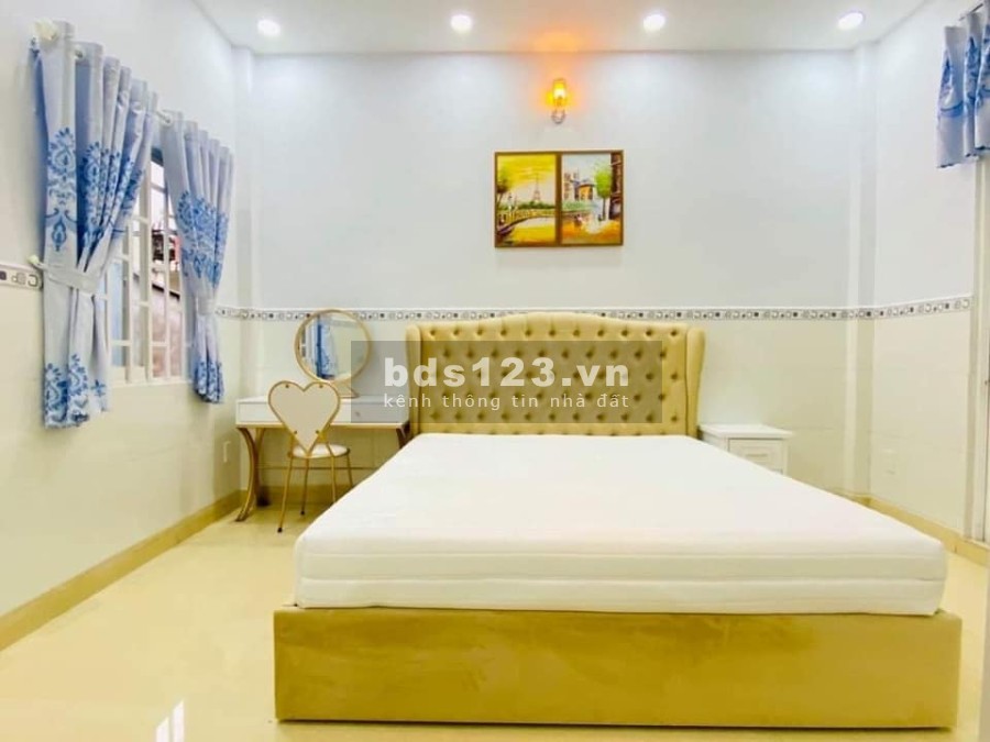 (Gò Vấp)Bán nhà tuyệt đẹp, hẻm xe hơi Nguyễn Văn Lượng, 2 tầng, giá bán 4.98 tỷ