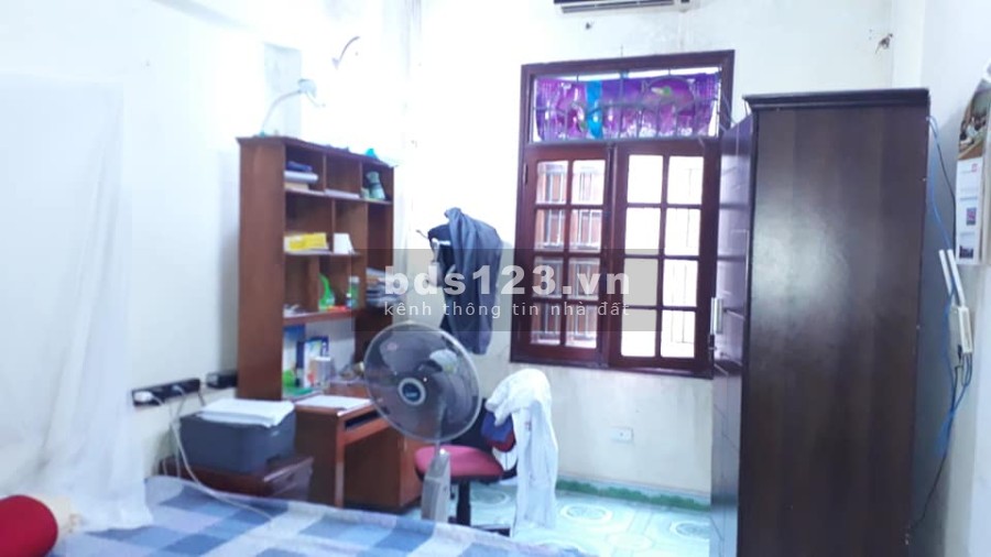 Bán nhà 150m ra đường Hồ Tùng Mậu 2 mặt thoáng dt 36m2, 5 tầng giá bán 3.7 tỷ, sổ sẵn