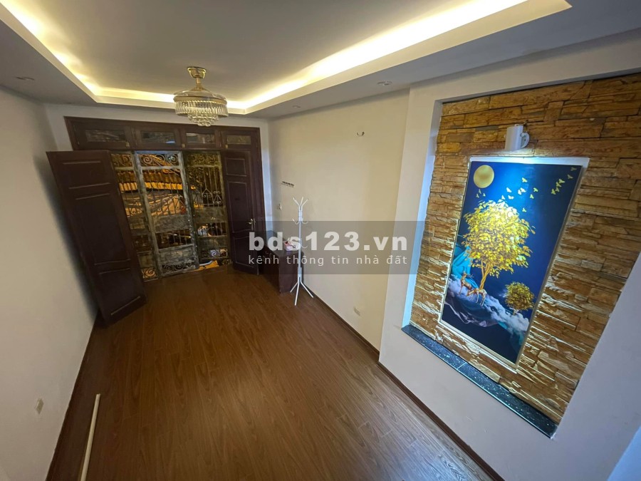 10m ra đường Hồ Tùng Mậu lô góc 3 mặt thoáng, dtsd 43m2, 4 tầng giá bán 4.98 tỷ sổ chính chủ
