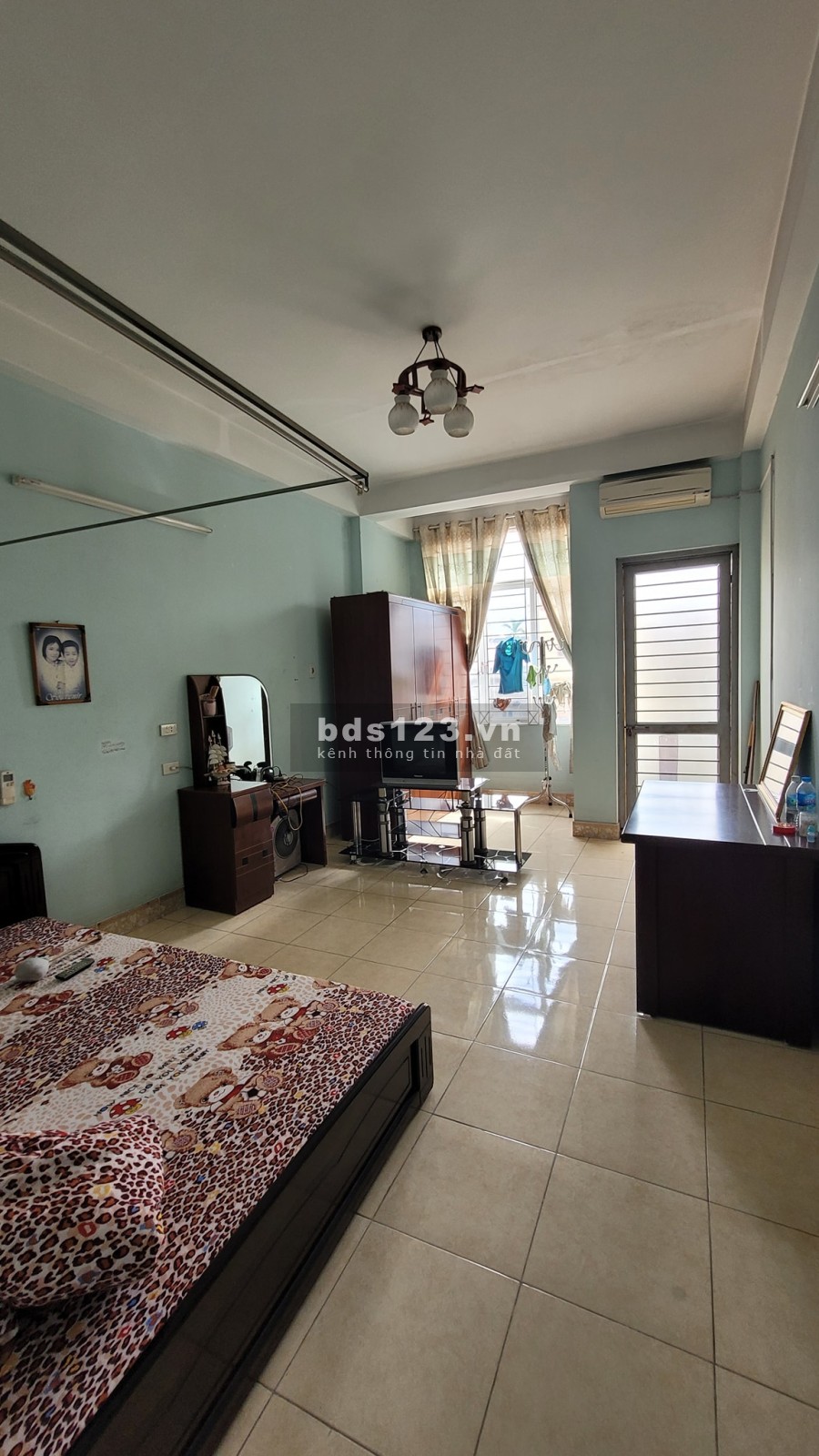 Chính chủ bán nhà 60m2*4 tầng, 3,5m mặt tiền tại Việt Hưng hàng xóm vincom. giá chỉ 3,5 tỷ