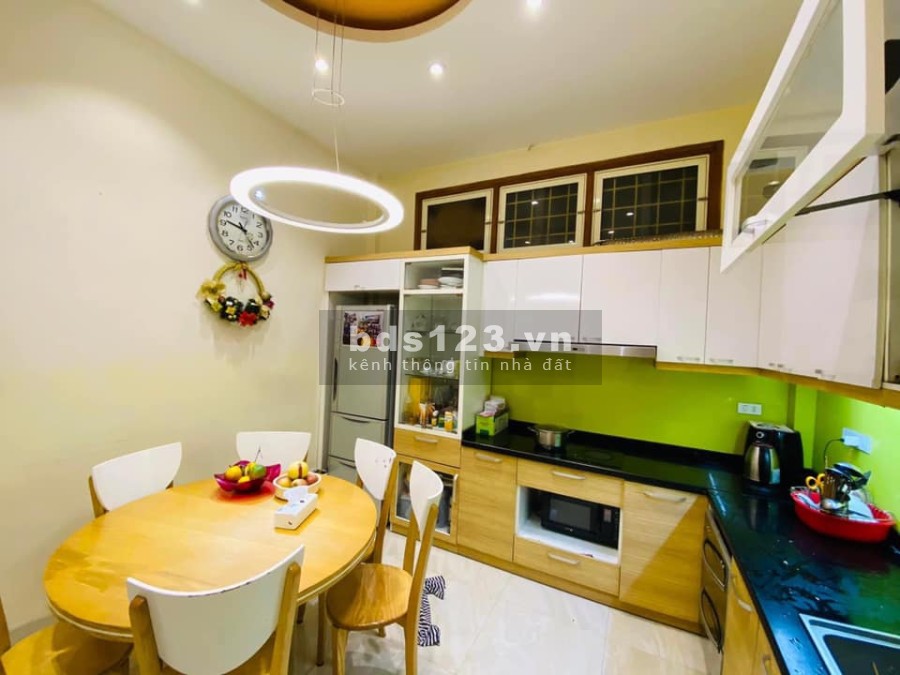 Bán nhà Phố Yên Hòa, Cầu Giấy nội thất đẹp diện tích sử dụng 55m2, giá bán 4,7 tỷ