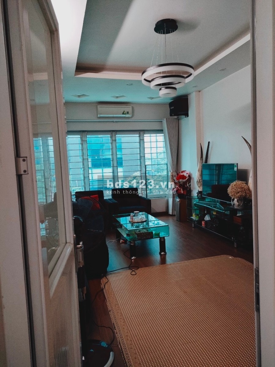 Bán nhà Nguyễn Tuân mặt phố kinh doanh dt 41m2 6 tầng, mt 4m gía bán 12.5 tỷ