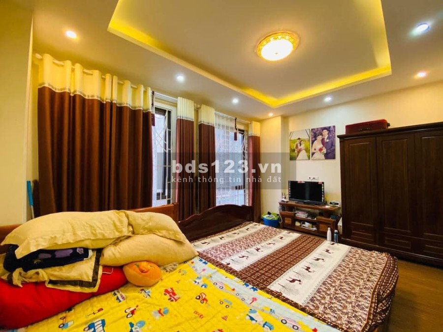 Bán nhà Phố Yên Hòa, Cầu Giấy nội thất đẹp diện tích sử dụng 55m2, giá bán 4,7 tỷ