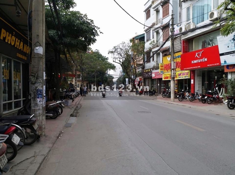 Nhà 2 mặt tiền mặt phố Hoàng văn Thái và mặt ngõ giá cho thuê 35 triệu/tháng, 3 tầng kiên cố