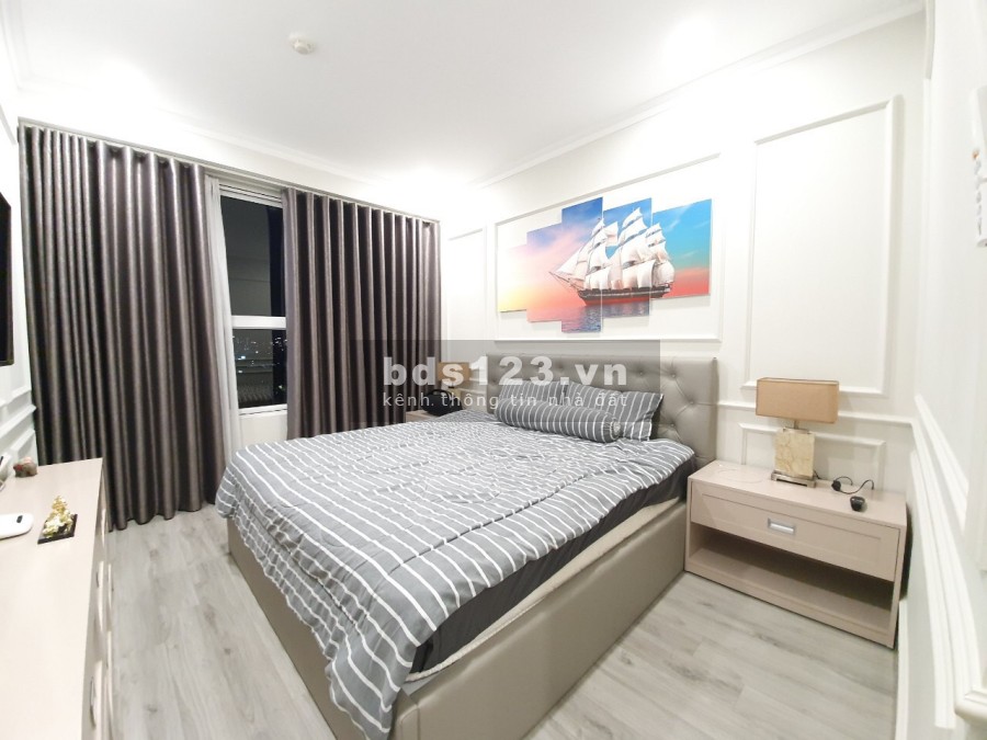 Cho thuê căn hộ cực đẹp căn hộ Orchard Park View 83m2 thiết kế 3PN & 2WC. Giá 18 triệu/tháng