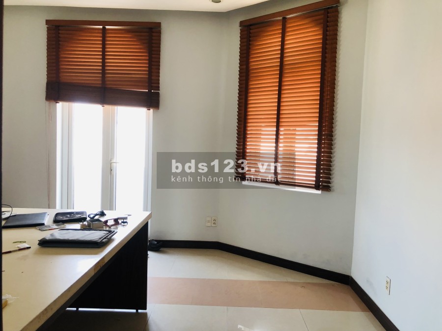 Đừng bỏ lỡ căn biệt thự đường Quốc Hương, Thảo Điền, Quận 2, dt 350m2, có hồ bơi, giá tốt