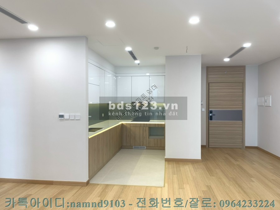 Căn hộ tầng cao cần cho thuê căn 3N nội thất cơ bản chung cư The Zei giá 14 triệu/thấng