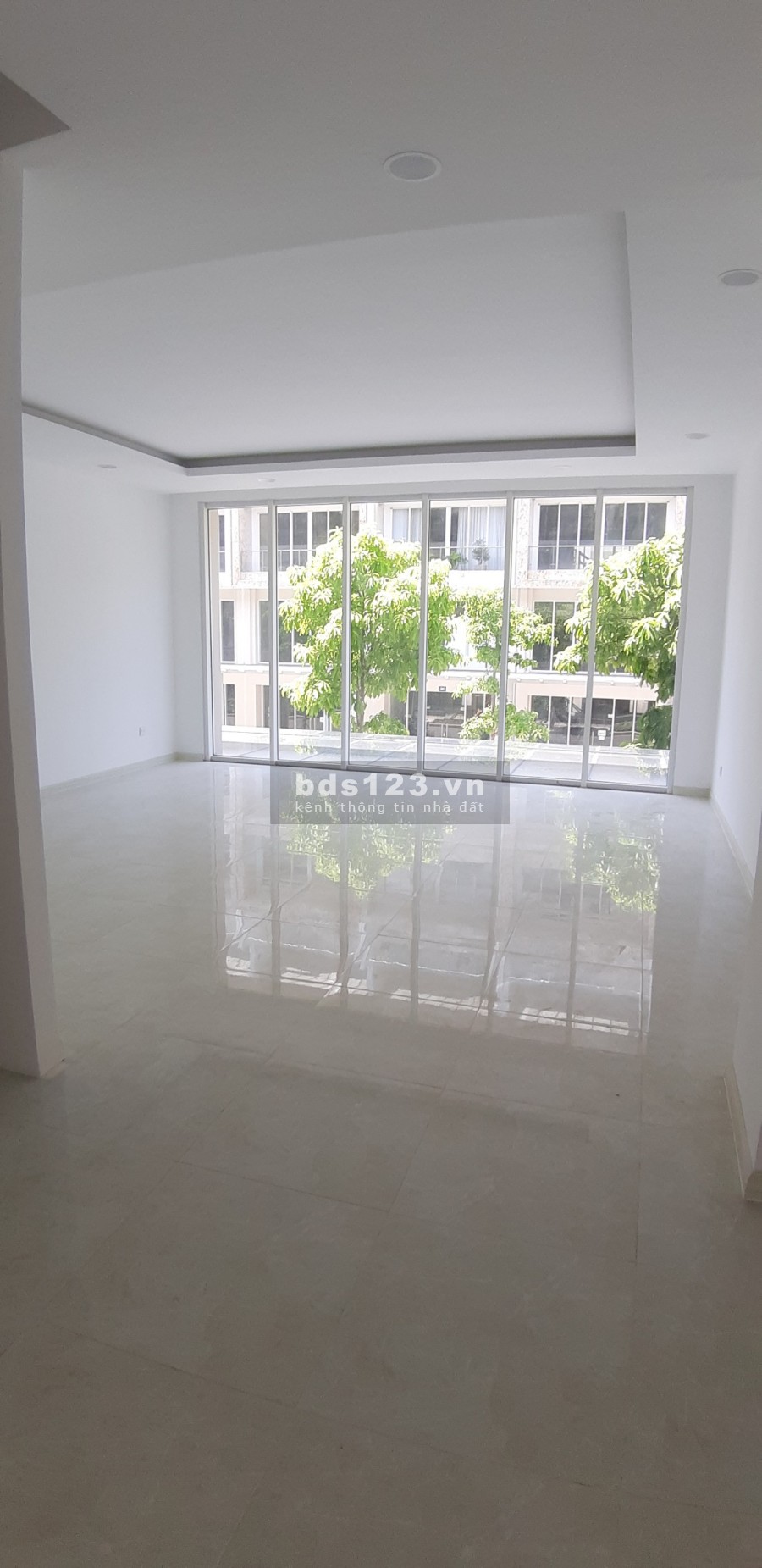 Bán gấp Saritown thuộc dự án Sala, đã hoàn thiện và đang có hợp đồng cho thuê.