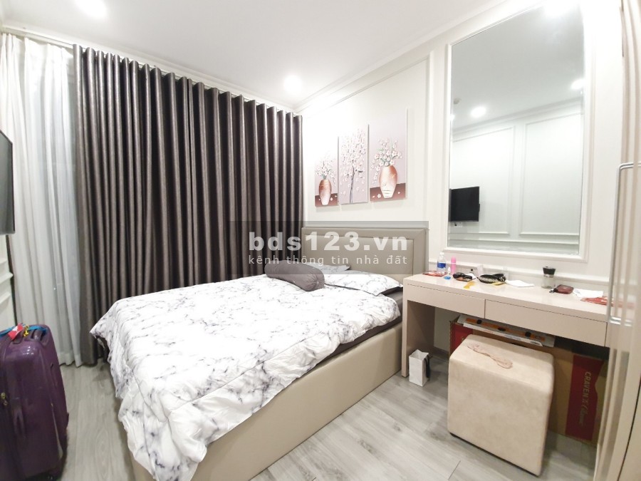 Cho thuê căn hộ cực đẹp căn hộ Orchard Park View 83m2 thiết kế 3PN & 2WC. Giá 18 triệu/tháng