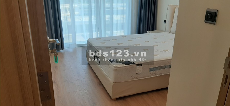 Nhà mới đẹp ,nội thất cao cấp View sông Sài Gòn.cần cho thuê căn hộ 3 PN SARINA Khu SALA quận 2