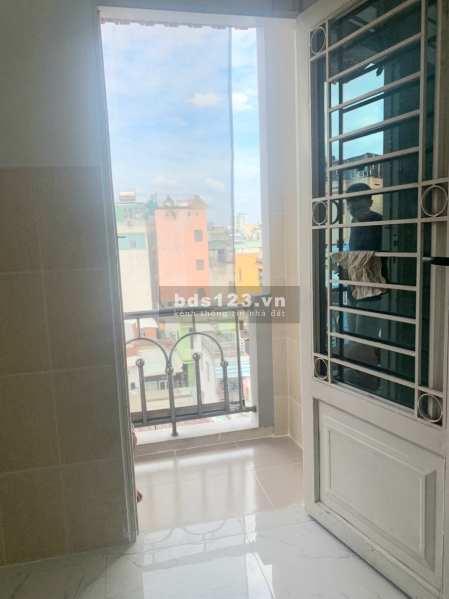 Cho thuê phòng chính chủ mới Quận 10 tiện ích đầy đủ giờ giấc tự do, khu dân cư đông đúc