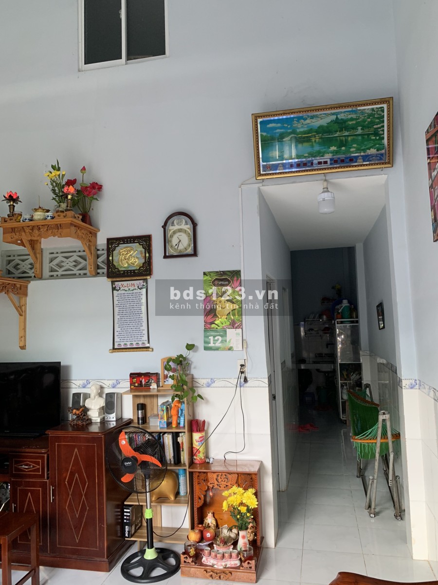 Nhà 1 xẹt đường Chợ Hoàng Gia Tân Định, Bến Cát Bình Dương, chính chủ đứng bán