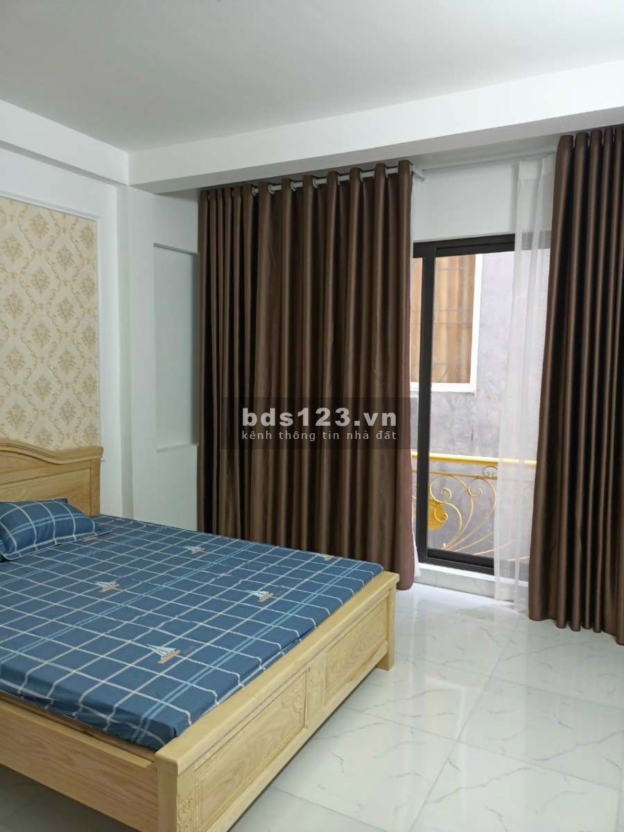 Cần bán nhà mặt phố Văn La, Phú La, Hà Đông 50m, 4 tầng mặt tiền 5m, giá bán 5.2 tỷ