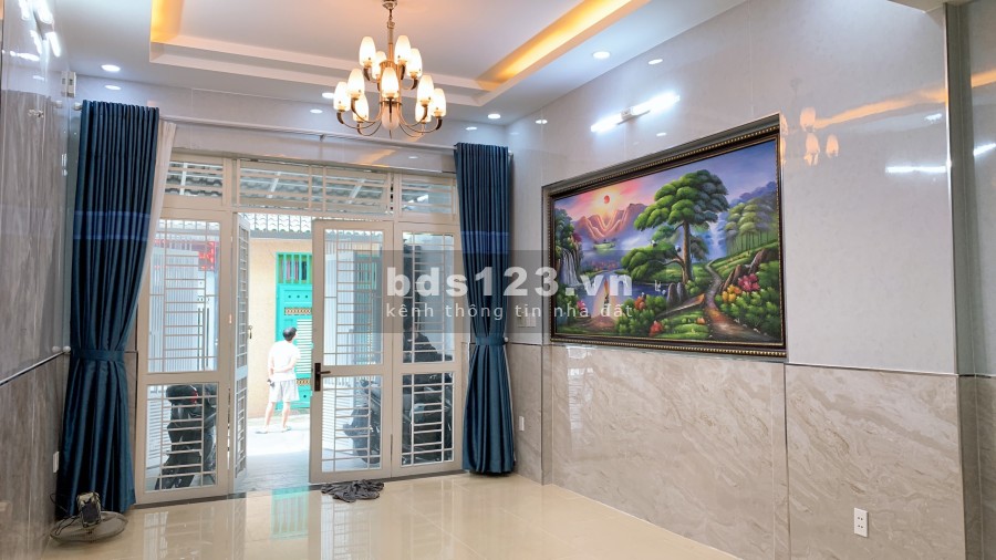 Cho thuê nguyên căn 4pn-5wc, hẽm 1/ Bùi Quang Là, Phường 12, Gò Vấp.