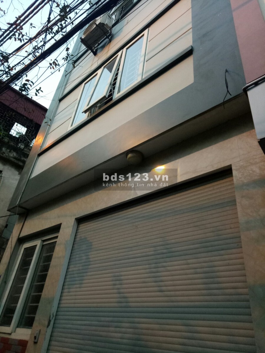 Nhà Hồ Tùng Mậu ô tô đỗ cửa lô góc nhà đẹp vào ở được luôn, diện tích 56m2, giá 5.95 tỷ