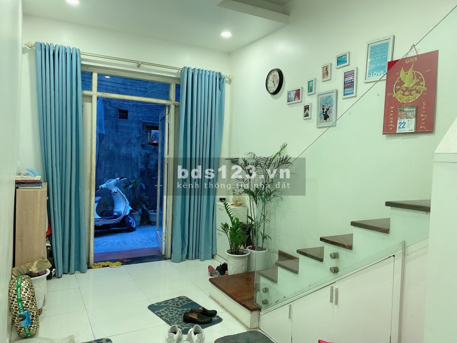 Nhà Ngõ 124 Minh Khai, 4 phòng ngủ, đủ đồ, nhà 2 mặt ngõ giá cho thuê 9 triệu/tháng
