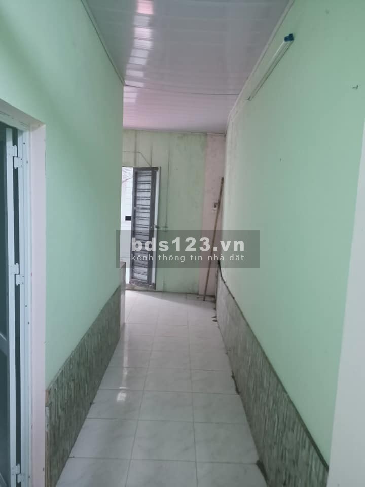 Bán nhà Khương Trung 2 mặt thoáng ô top trước cửa nguyên căn cấp 4, diện tích 50m2, giá 1.34 tỷ