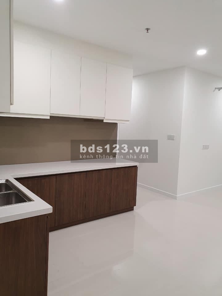 Bán căn hộ cao cấp giá rẻ khu phức hợp trung tâm thương mại Central Premium Q.8