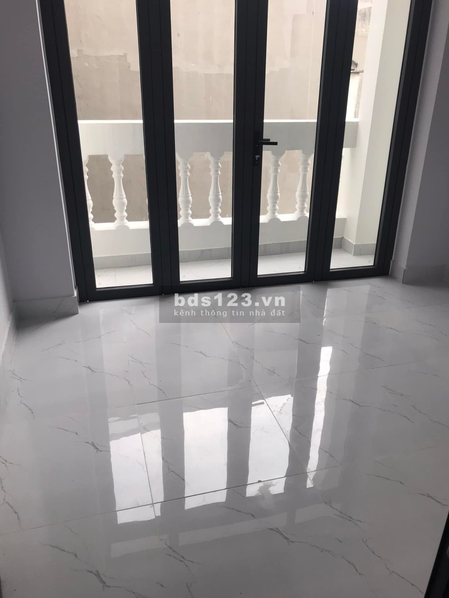 Bán nhà đường Bình Đông Quận 8 hẻm ba gác thông cách hẻm xe hơi 10m, giá bán chỉ 3.3 tỷ
