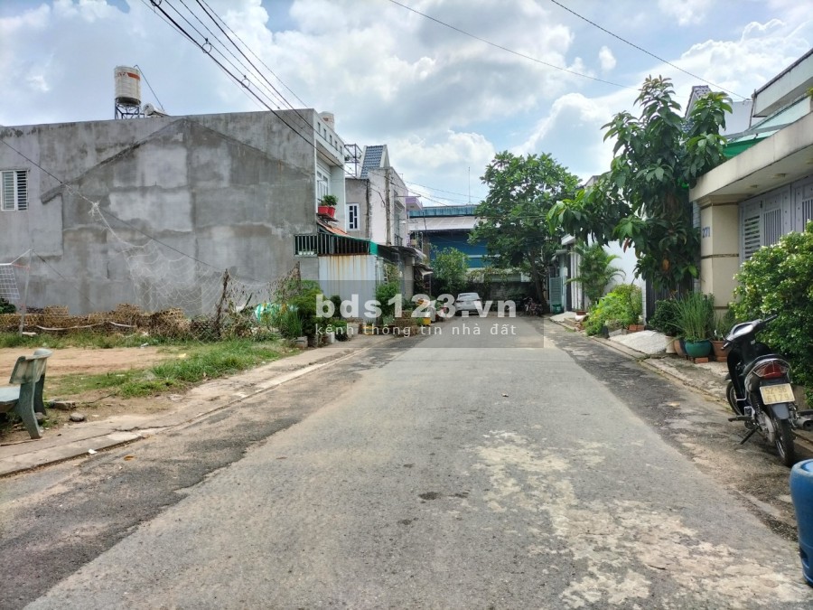 Bán đất Hóc Môn, khu nhà ở Nam thông diện tích 18x19m, 315m2,…