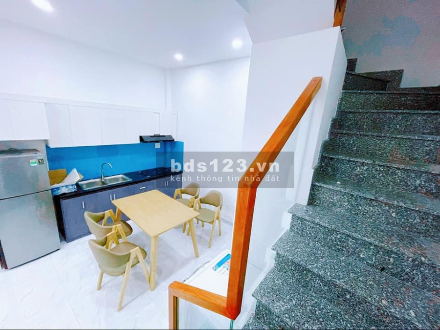Nhà nguyên căn 1 trệt, 1 lầu diện tích 64m2 hẻm xe hơi 6m ngay Mt Cầu Lớn Hóc Môn, 795Tr