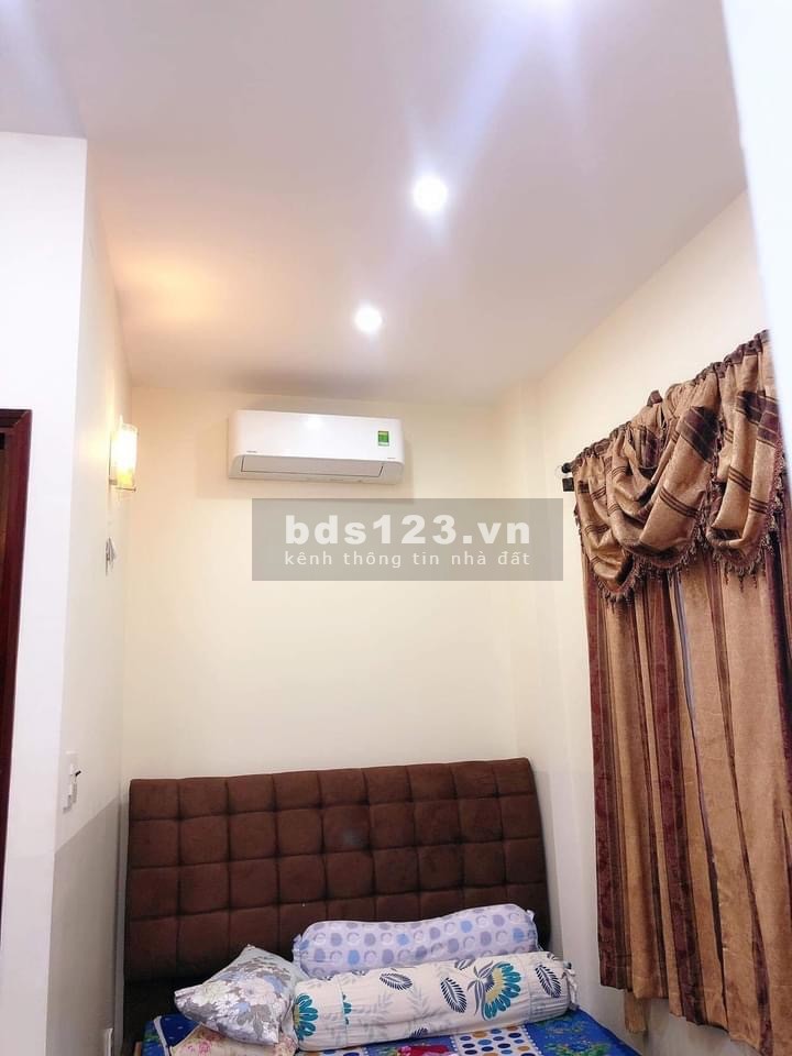 Nhà 1 triệt 2 lầu ( sổ chính chủ ) sổ đỏ bàn giao ngay, bao sang tên công chứng, khu dân cư