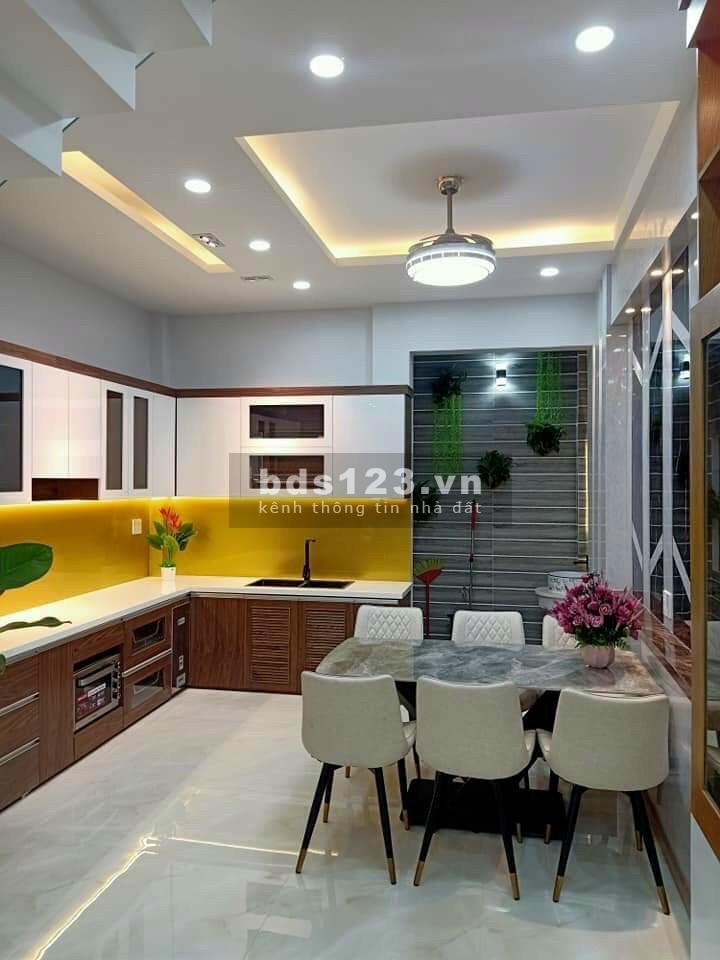 Nhà diện tích 5*16 3PN giá 730 triệu/sổ riêng, trả góp không lãi, đường Nguyễn Văn Bứa