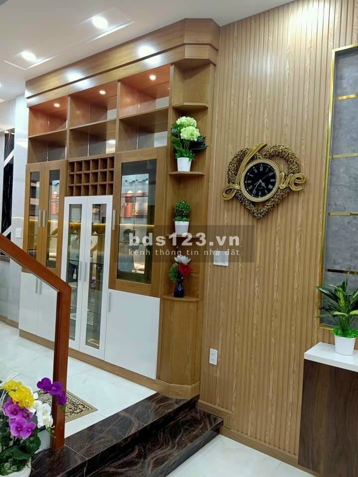 Nhà diện tích 5*16 3PN giá 730 triệu/sổ riêng, trả góp không lãi, đường Nguyễn Văn Bứa