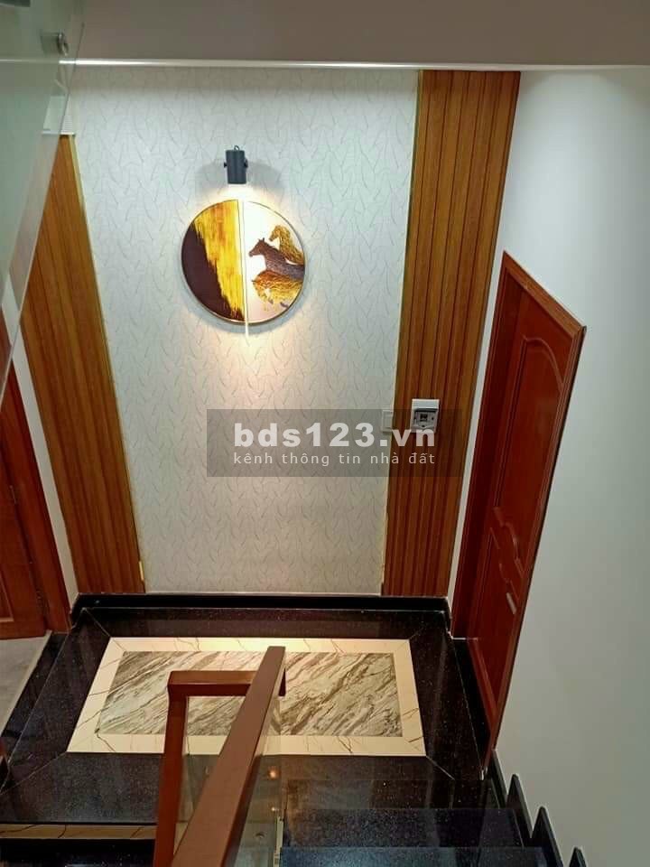 Nhà diện tích 5*16 3PN giá 730 triệu/sổ riêng, trả góp không lãi, đường Nguyễn Văn Bứa