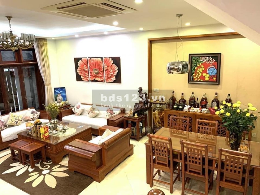 Biệt thự mini Nguyễn Sơn dt 52m2, 5 tầng ô tô 16 chỗ ra vào giá chỉ 5 tỷ 1 lh 0961067999