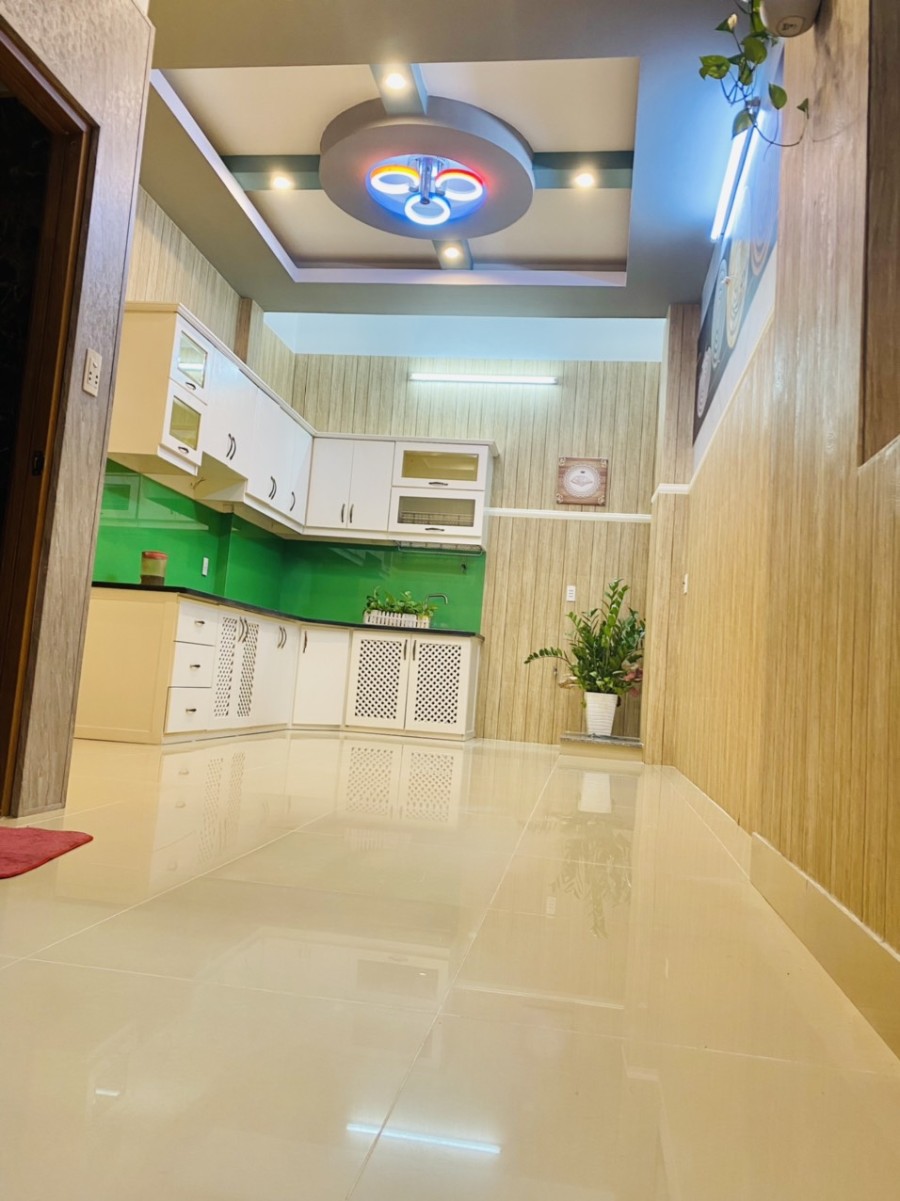 Bán nhà khu VIP, phường Nguyễn Cư Trinh Quận 1 sổ chính chủ, không lộ giới, khu an ninh