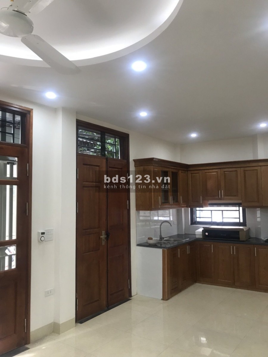 Hàng hot. Nhà Mới Rẻ Đẹp Hiếm Có Cuối Đường Văn Quán, DT 37m, 4 Tầng, 2 mặt thoáng, Giá 2,6 Tỷ