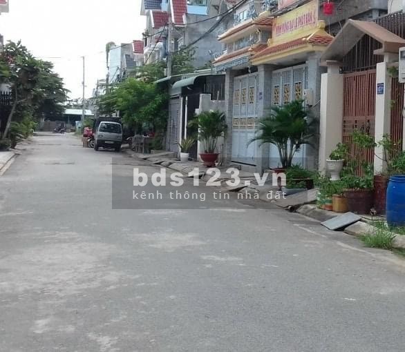 (Quận 12) đất bán gấp, hxh phân lô, giá siêu tốt, Dương Thị Mười, dtsd 85m2, giá bán 3.9 tỷ