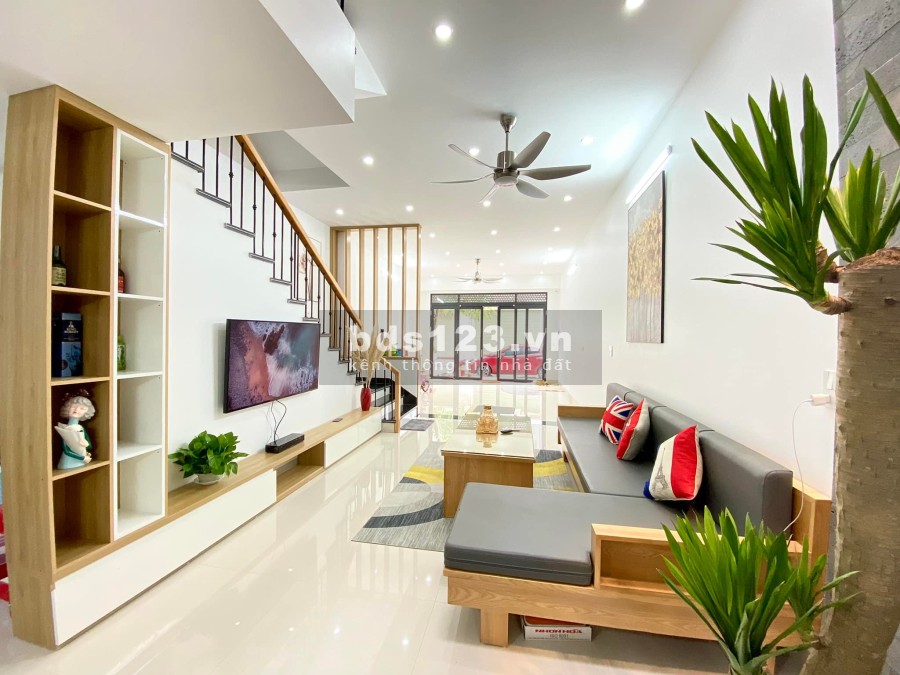 Bán nhà An Hòa - Hà Đông, kinh doanh cực tốt, dtsd 80m2 đúc 4 tầng giá bán 15,2 tỷ