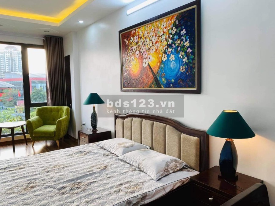 Bán nhà phân lô Vip ô tô vào nhà 2 mặt tiền đi bộ ra hồ Tây tặng nội thất, giá bán 10.8 tỷ