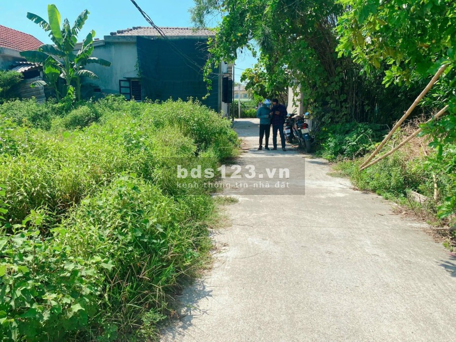 Chính chủ bán nhanh lô đất đẹp ngay trung tâm thị trấn Sịa chỉ 6xx tr/lô