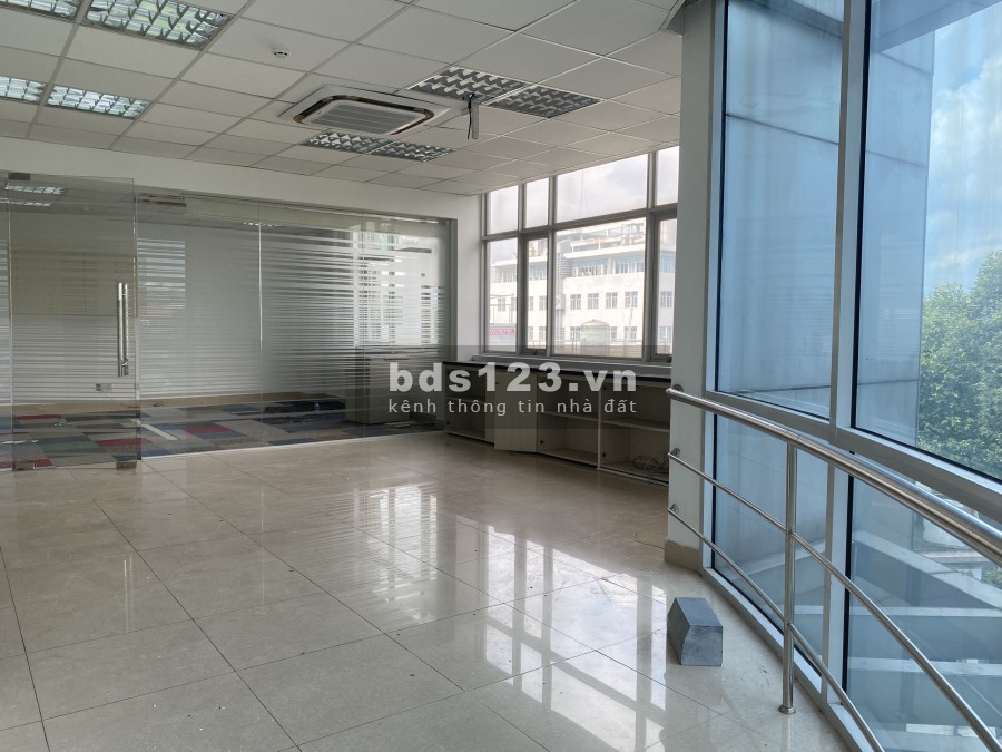 Sàn VP 150m2 giảm mạnh còn giá chỉ 58 triệu/tháng đường Hoàng SA, Quận 1